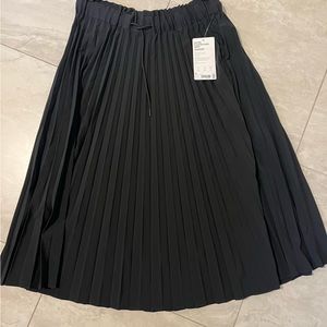 Athleta Hayes Pleated Midi Skirt NWT